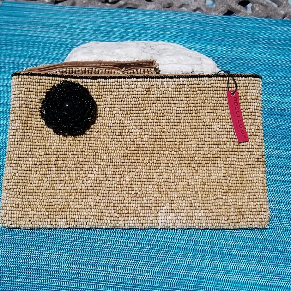 Handbeaded Wristlet Bag with Rose Design